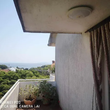 Apartment 7P Sea View